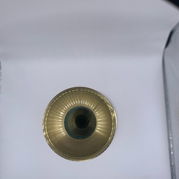 Brass candlestick. (1) Baldwin Brass  USA Candlestick Candle Holder 6.25” - Picture 4 of 6